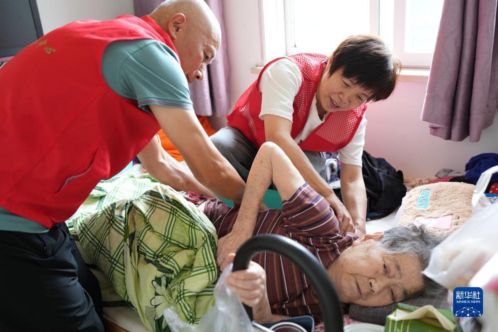 奔驰宝马电玩城下载